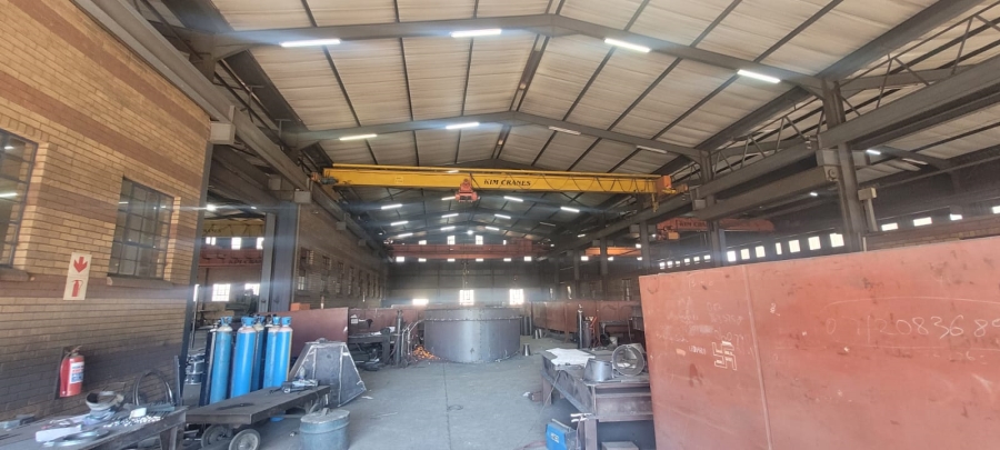 Commercial Property for Sale in Clayville Industria Gauteng