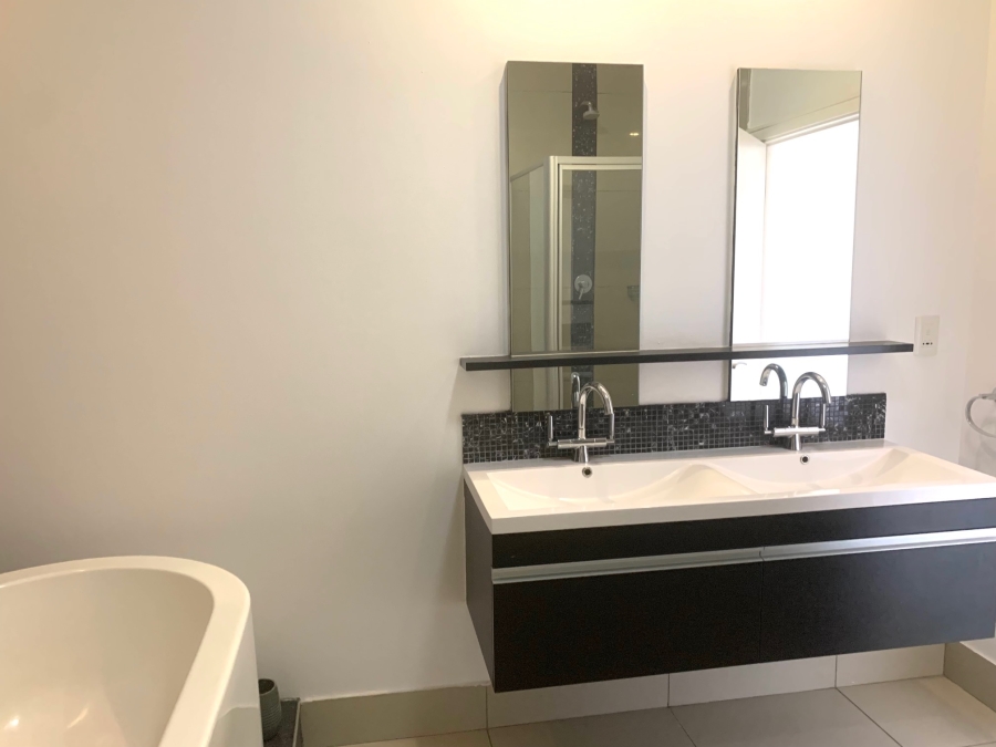 3 Bedroom Property for Sale in Morningside Gauteng