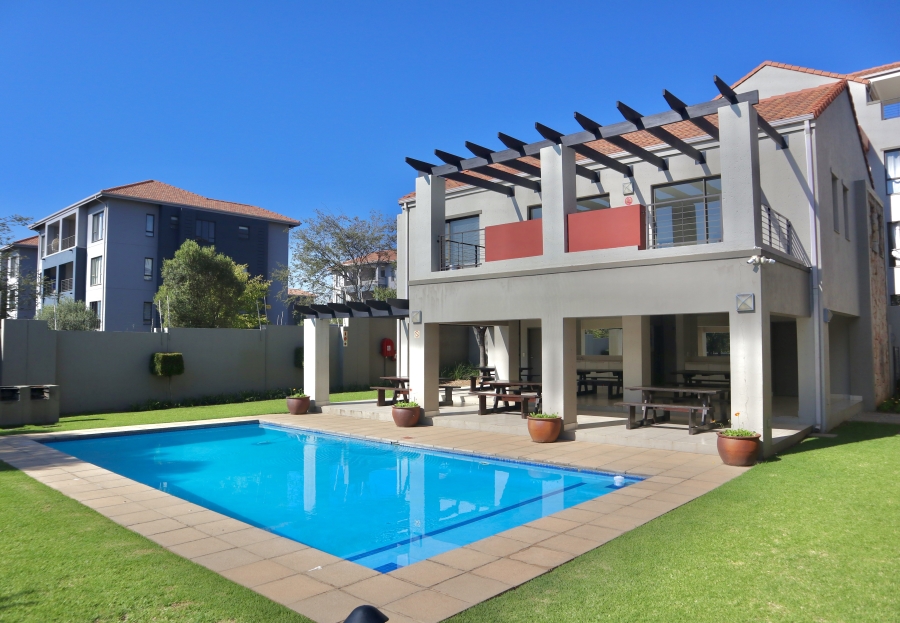 1 Bedroom Property for Sale in Lonehill Gauteng