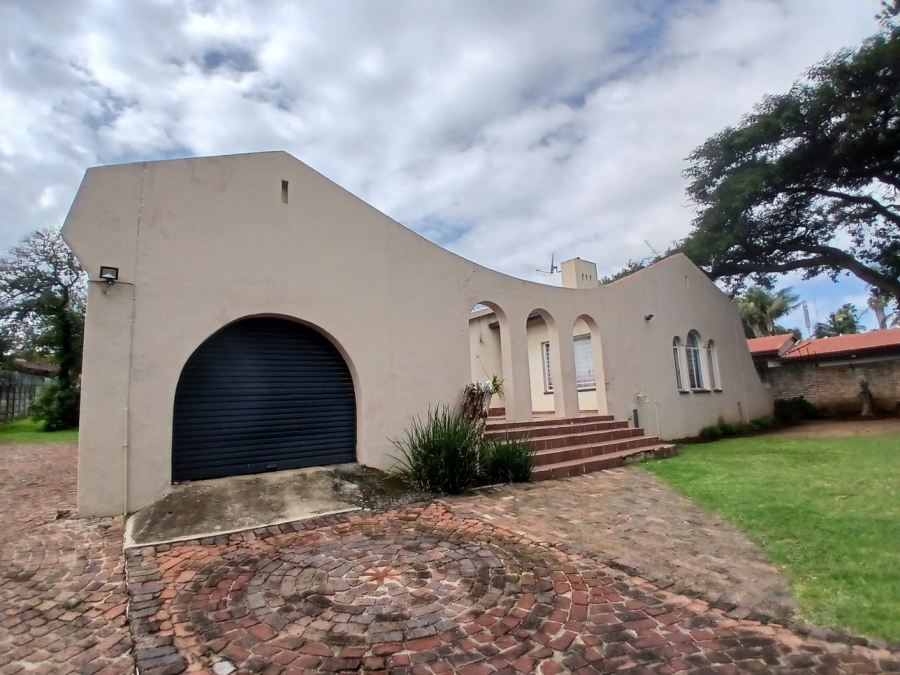 3 Bedroom Property for Sale in Birch Acres Gauteng