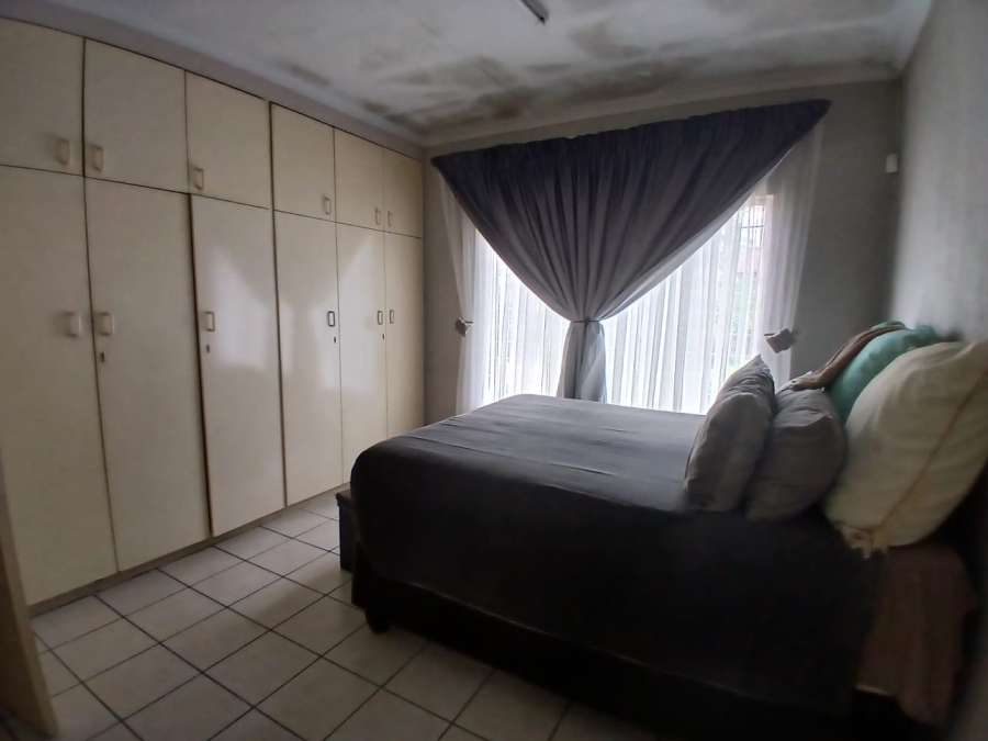 3 Bedroom Property for Sale in Birch Acres Gauteng