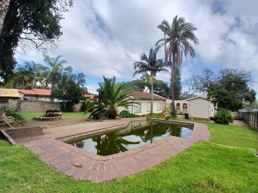 3 Bedroom Property for Sale in Birch Acres Gauteng