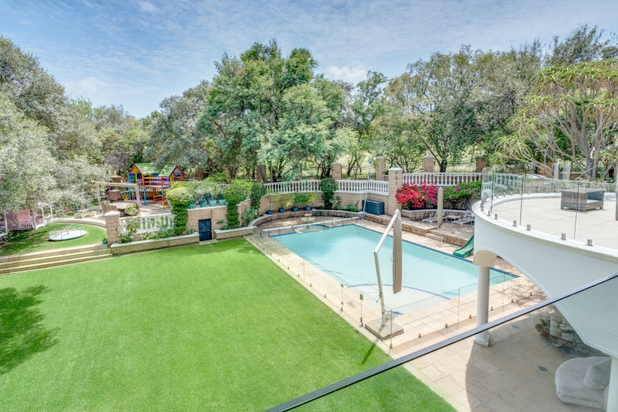 6 Bedroom Property for Sale in Dainfern Golf Estate Gauteng