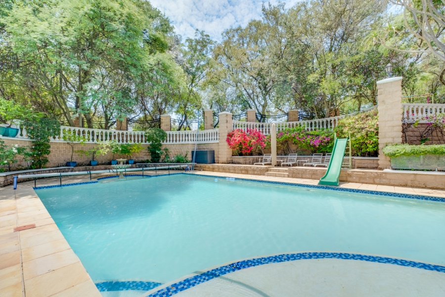 6 Bedroom Property for Sale in Dainfern Golf Estate Gauteng