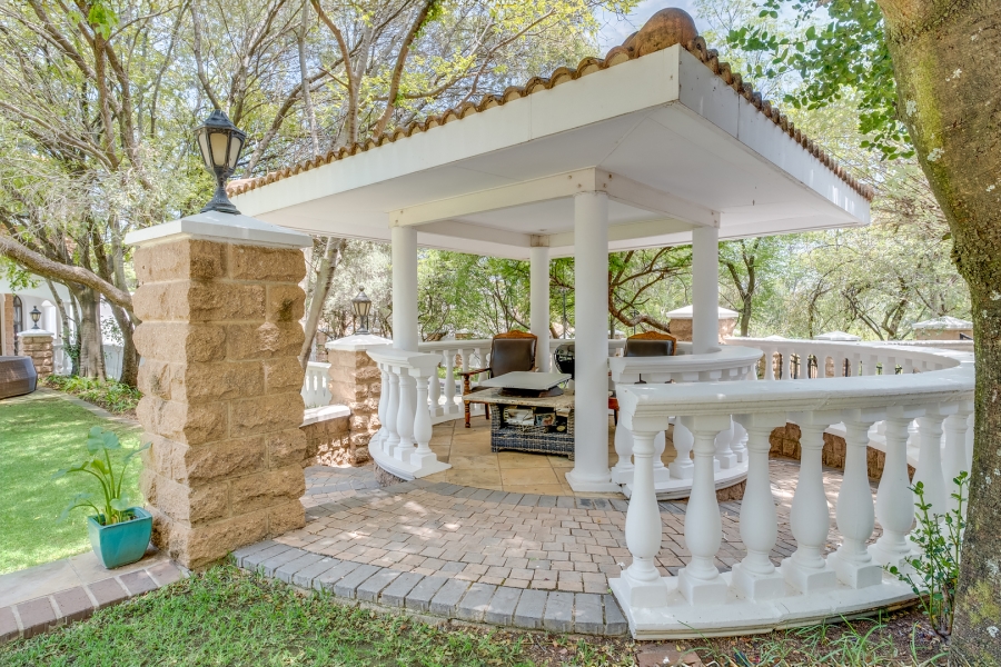 6 Bedroom Property for Sale in Dainfern Golf Estate Gauteng