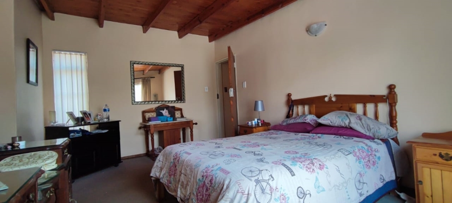 4 Bedroom Property for Sale in Wierda Park Gauteng