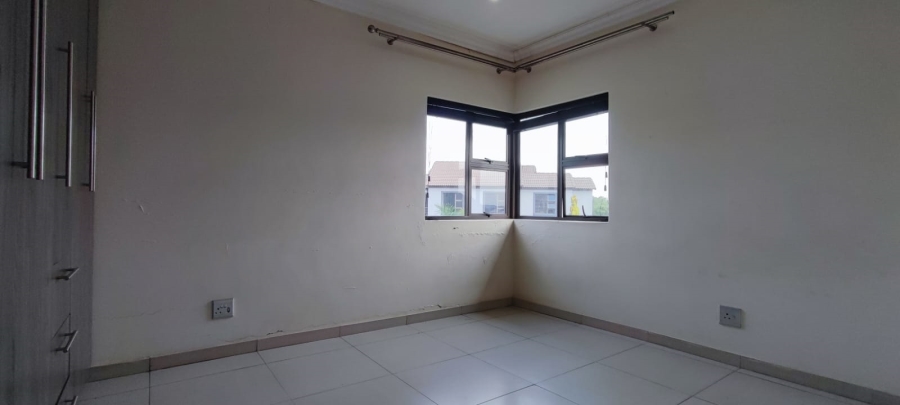 4 Bedroom Property for Sale in Eldoraigne Gauteng