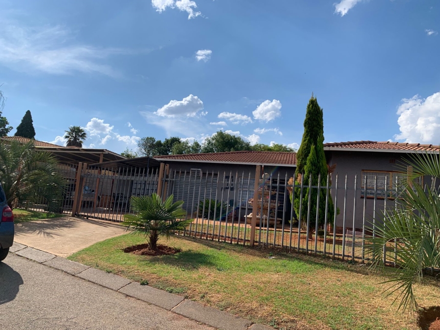 3 Bedroom Property for Sale in Glen Harvie Gauteng