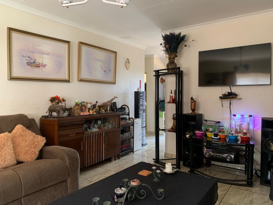 3 Bedroom Property for Sale in Glen Harvie Gauteng