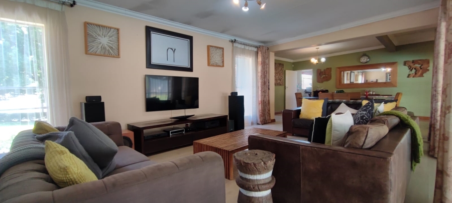 3 Bedroom Property for Sale in Eldoraigne Gauteng