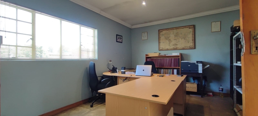 3 Bedroom Property for Sale in Eldoraigne Gauteng