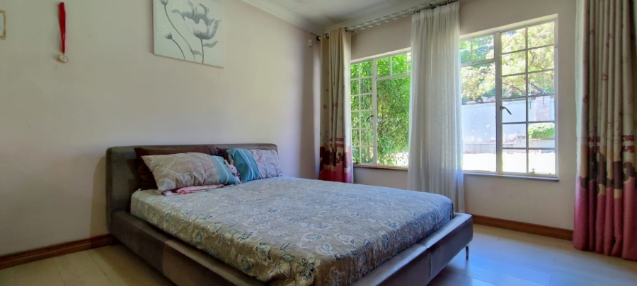 3 Bedroom Property for Sale in Eldoraigne Gauteng