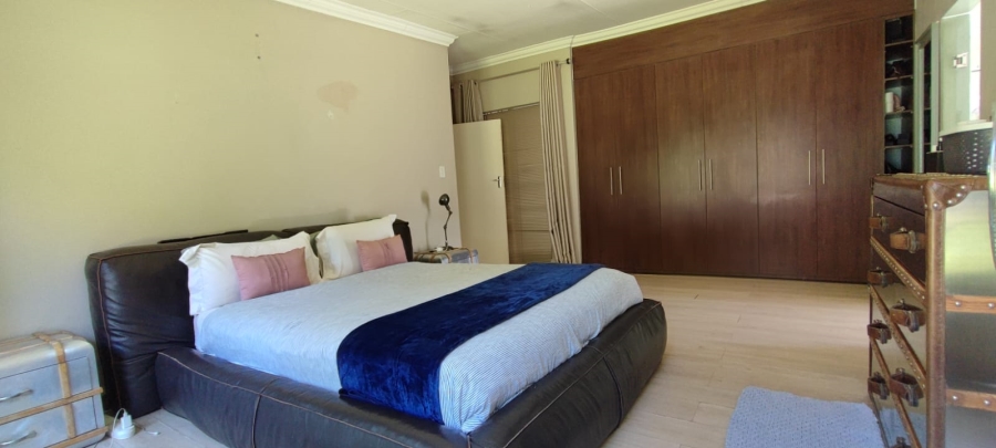 3 Bedroom Property for Sale in Eldoraigne Gauteng