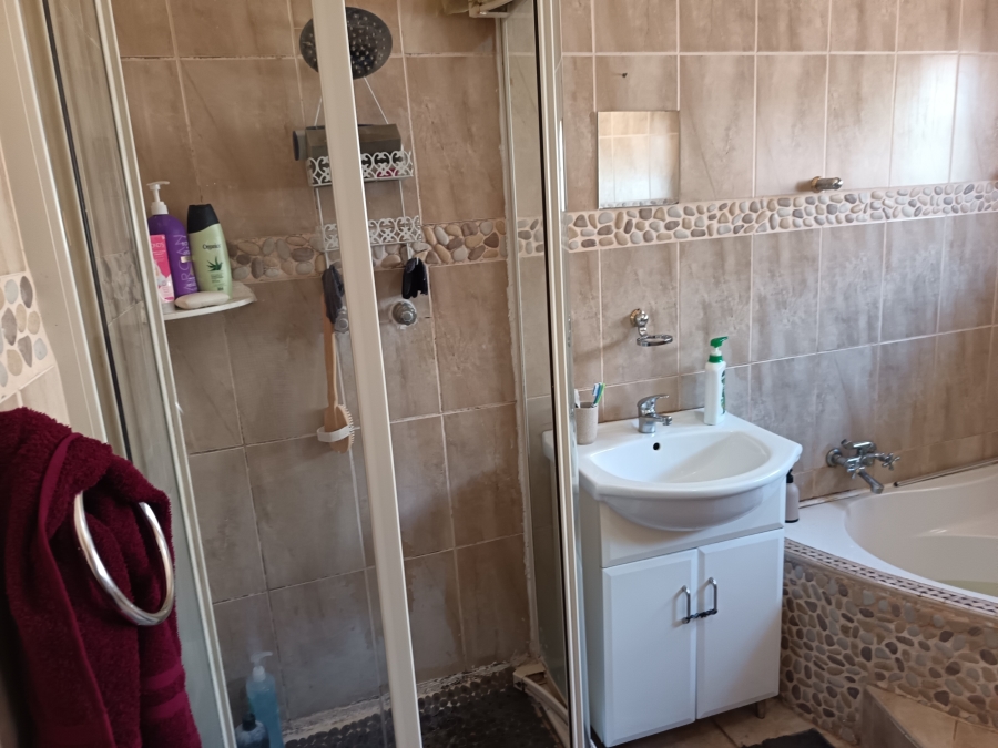 3 Bedroom Property for Sale in Florida North Gauteng