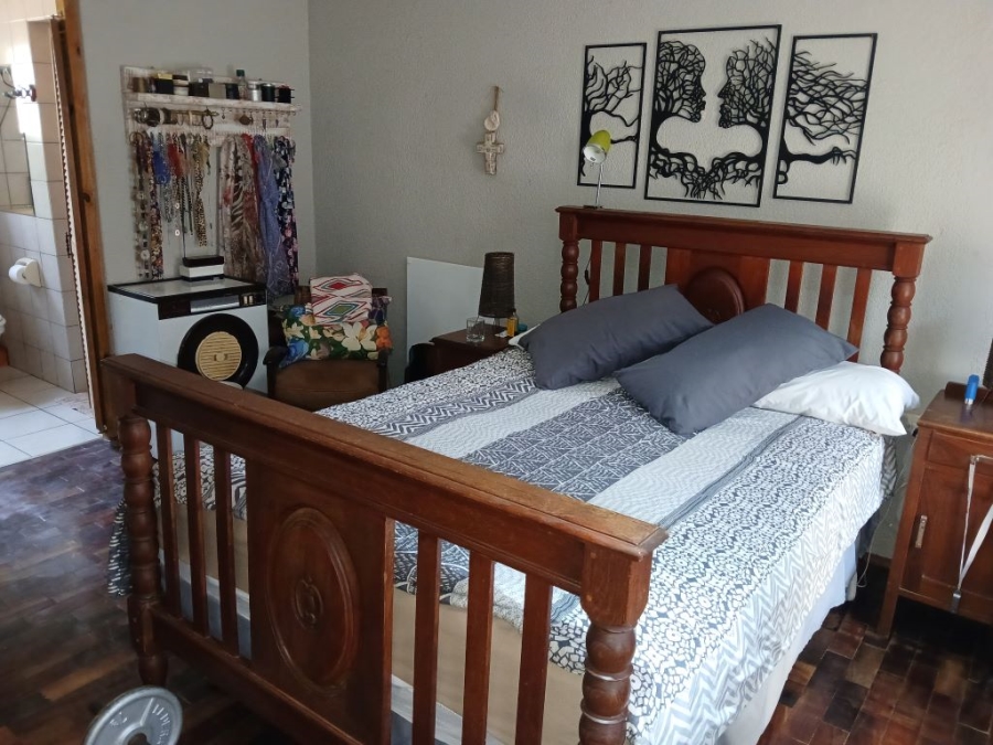 3 Bedroom Property for Sale in Helikonpark Gauteng