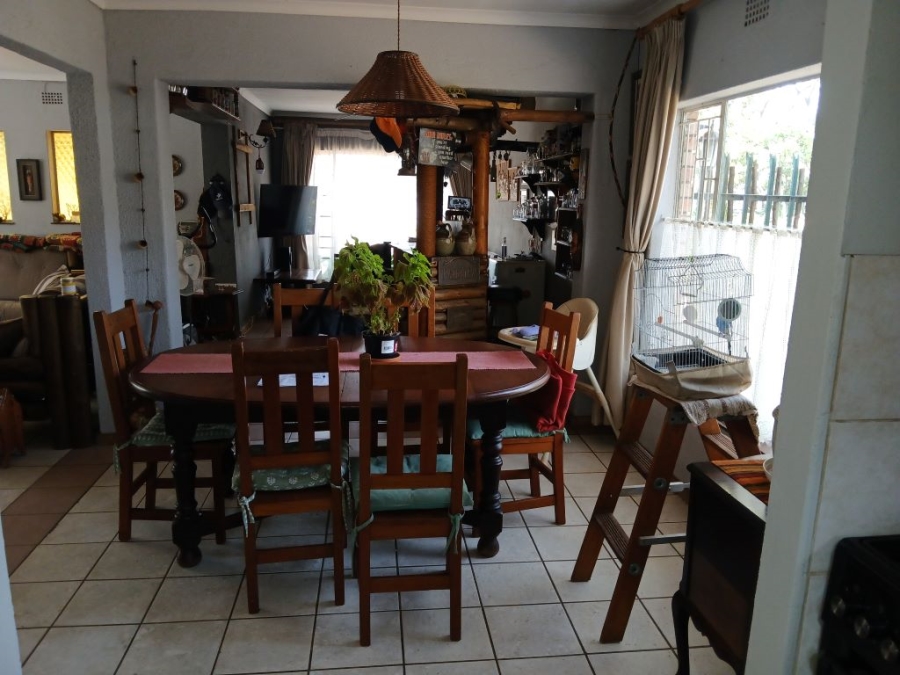 3 Bedroom Property for Sale in Helikonpark Gauteng