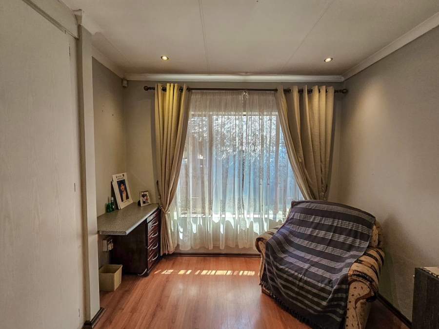 4 Bedroom Property for Sale in Highveld Gauteng