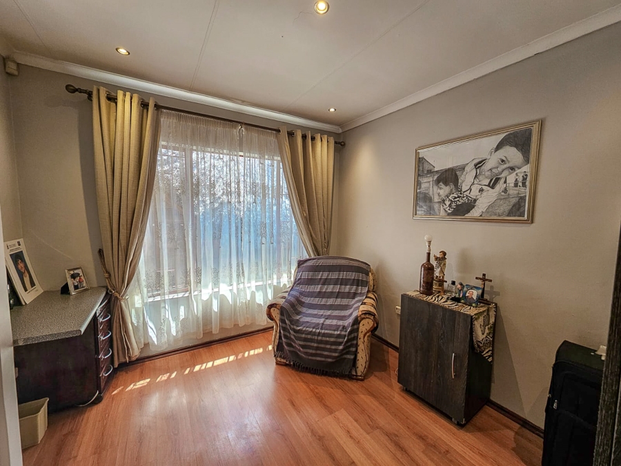 4 Bedroom Property for Sale in Highveld Gauteng