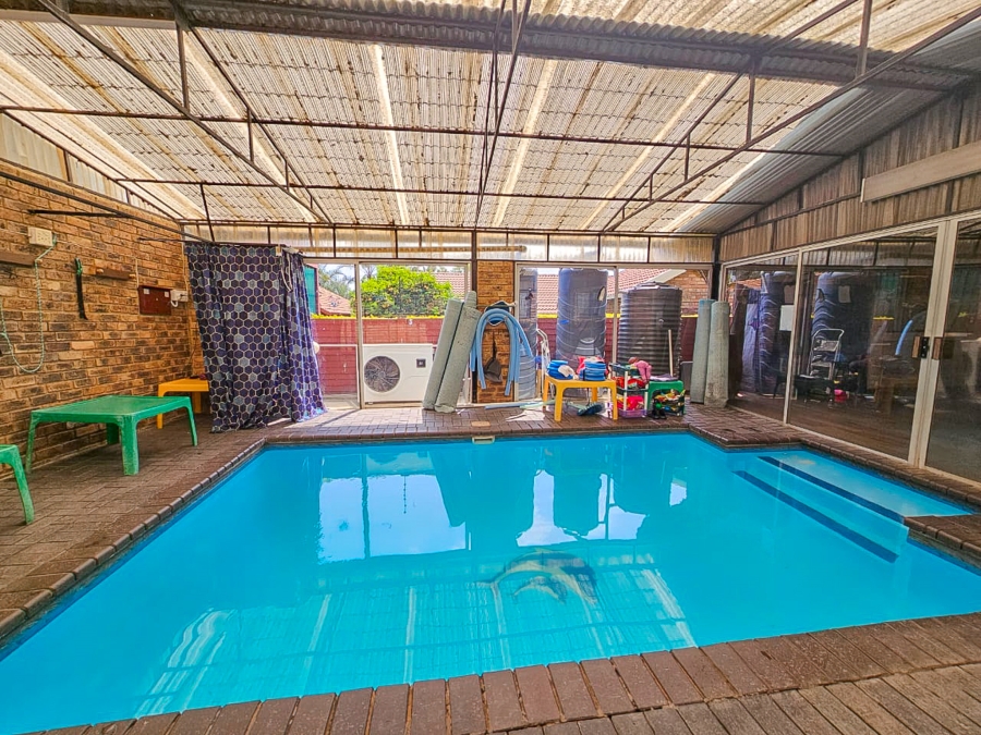 4 Bedroom Property for Sale in Highveld Gauteng