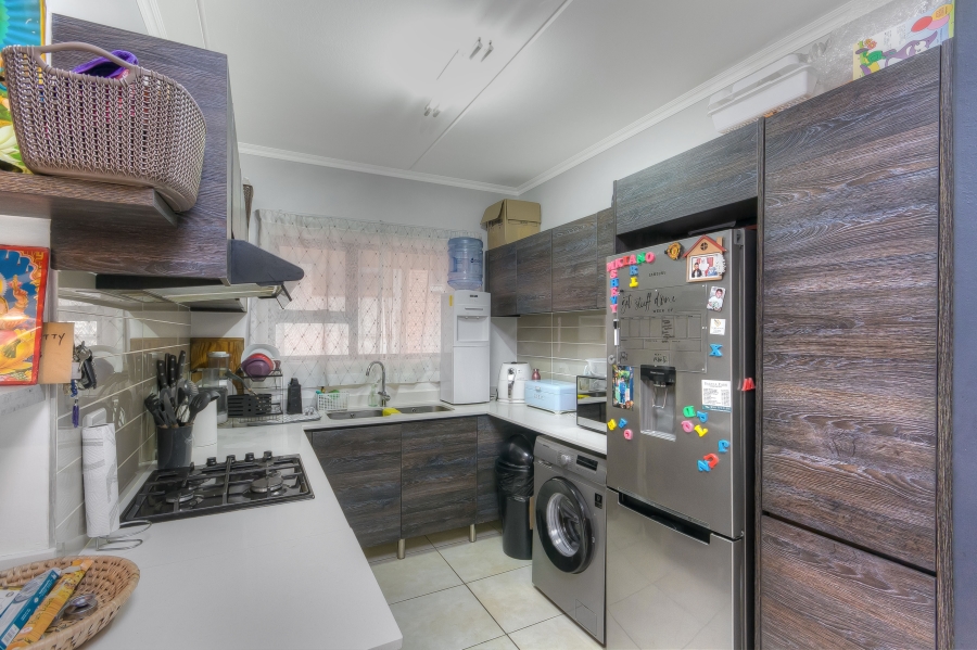 3 Bedroom Property for Sale in Oakdene Gauteng