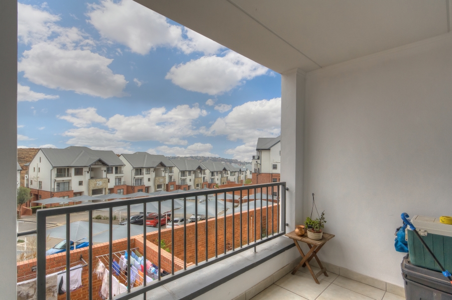 3 Bedroom Property for Sale in Oakdene Gauteng