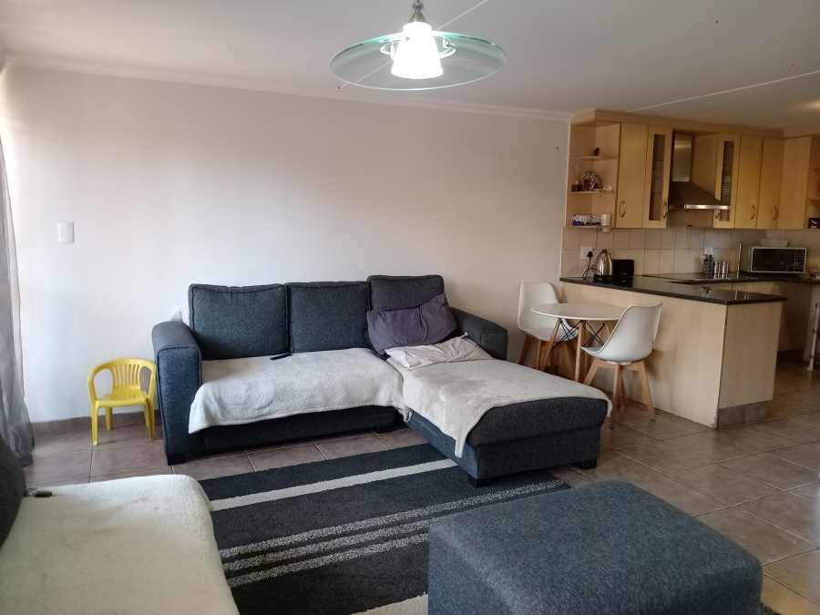 2 Bedroom Property for Sale in Radiokop Gauteng