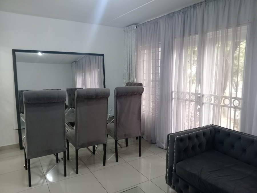 2 Bedroom Property for Sale in Radiokop Gauteng