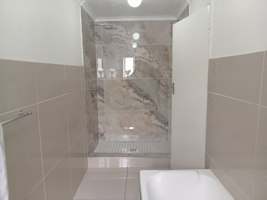 2 Bedroom Property for Sale in Radiokop Gauteng