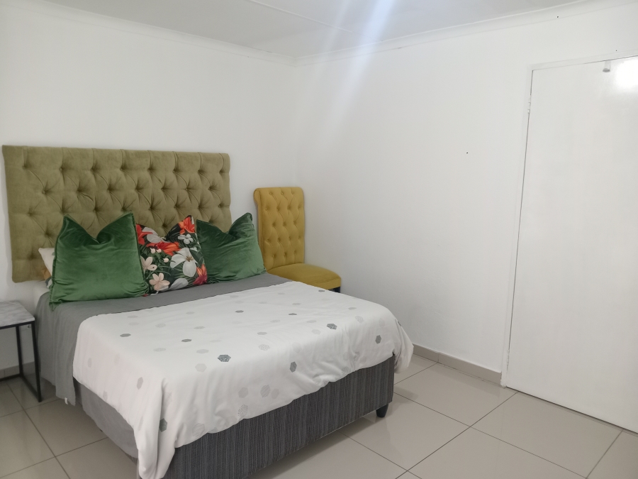 2 Bedroom Property for Sale in Radiokop Gauteng