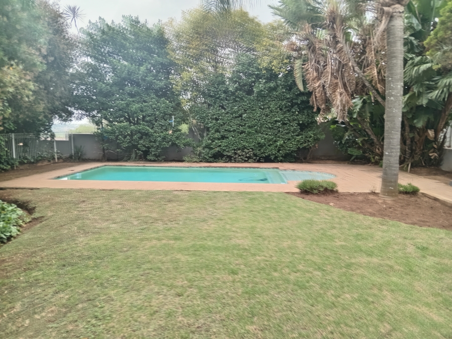 2 Bedroom Property for Sale in Radiokop Gauteng