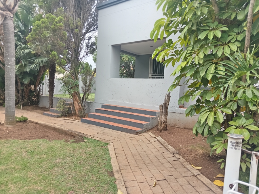 2 Bedroom Property for Sale in Radiokop Gauteng