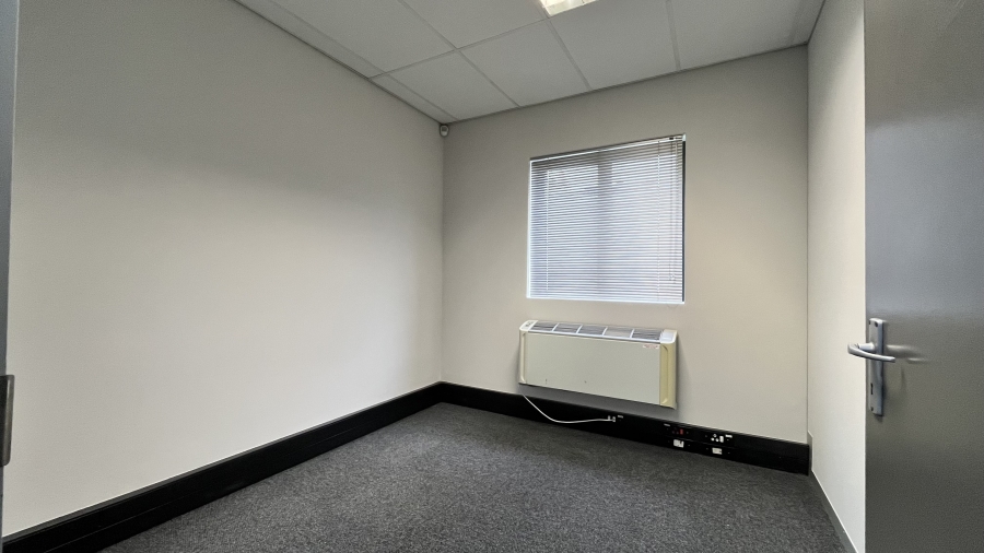 To Let commercial Property for Rent in Strubensvallei Gauteng