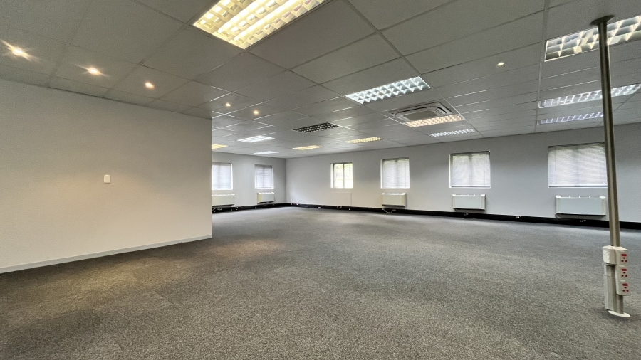 To Let commercial Property for Rent in Strubensvallei Gauteng