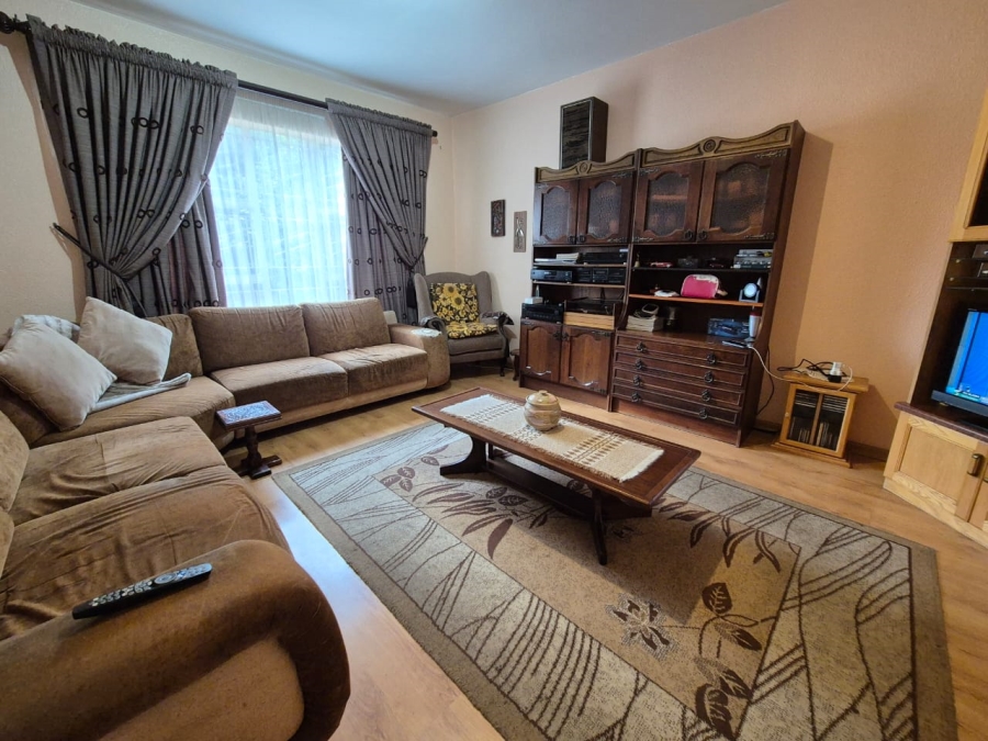 4 Bedroom Property for Sale in Vanderbijlpark SE Gauteng