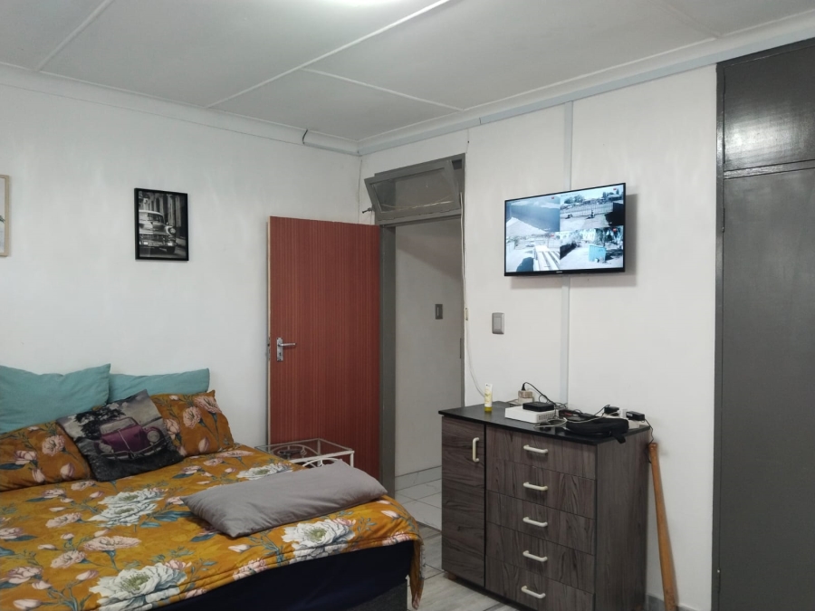 4 Bedroom Property for Sale in Rothdene Gauteng