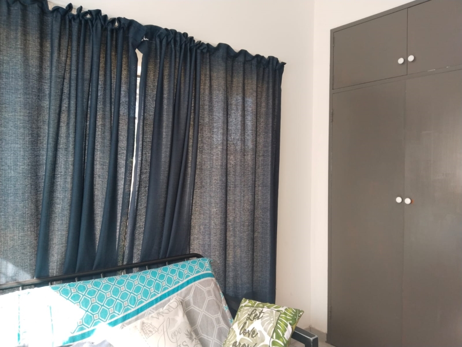 4 Bedroom Property for Sale in Rothdene Gauteng