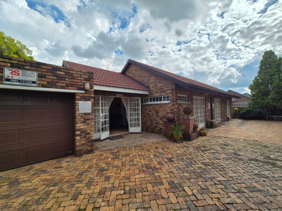 5 Bedroom Property for Sale in Vanderbijlpark SE Gauteng