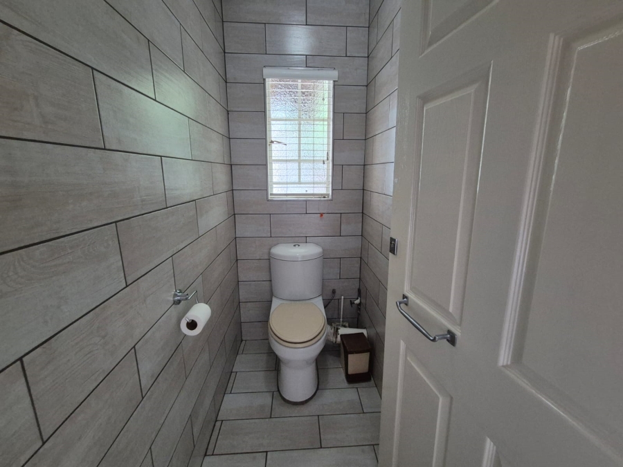 5 Bedroom Property for Sale in Vanderbijlpark SE Gauteng