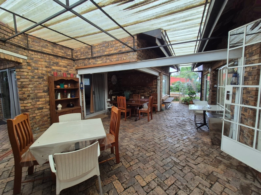 5 Bedroom Property for Sale in Vanderbijlpark SE Gauteng