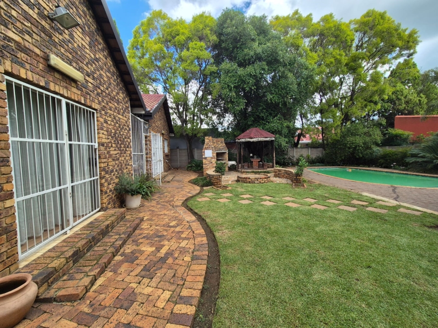 5 Bedroom Property for Sale in Vanderbijlpark SE Gauteng