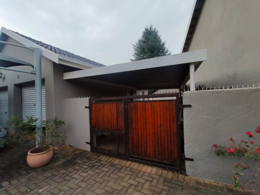 3 Bedroom Property for Sale in Greenhills Gauteng