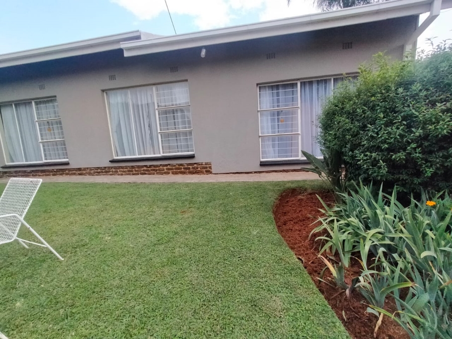 3 Bedroom Property for Sale in Greenhills Gauteng