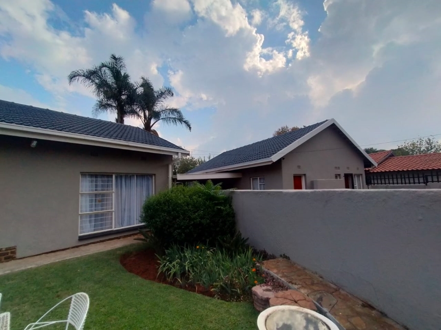 3 Bedroom Property for Sale in Greenhills Gauteng