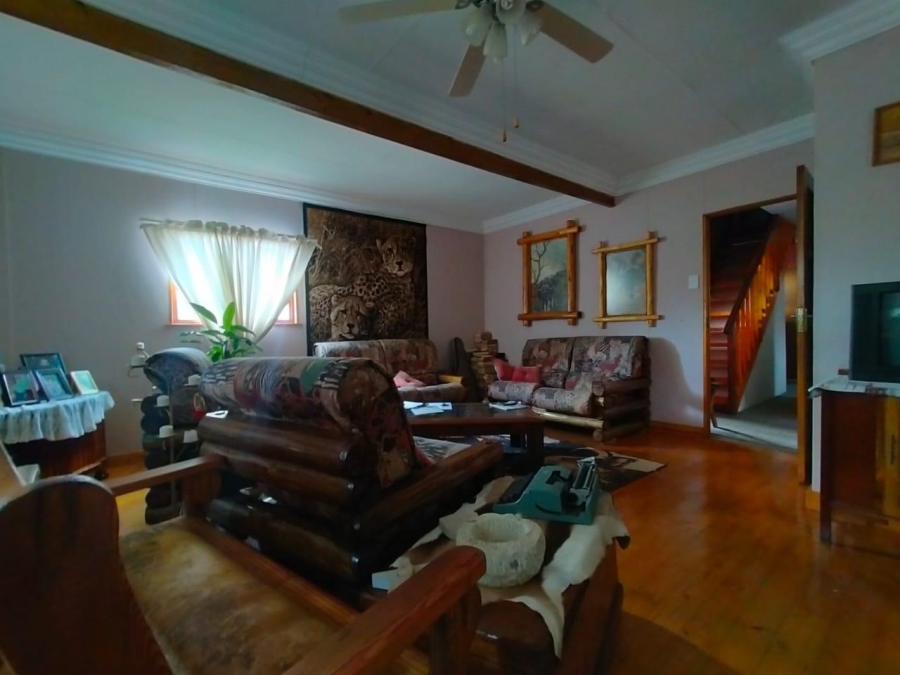 5 Bedroom Property for Sale in Glen Harvie Gauteng