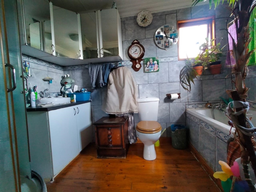 5 Bedroom Property for Sale in Glen Harvie Gauteng