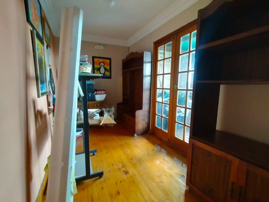 5 Bedroom Property for Sale in Glen Harvie Gauteng