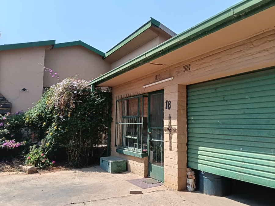 3 Bedroom Property for Sale in Greenhills Gauteng