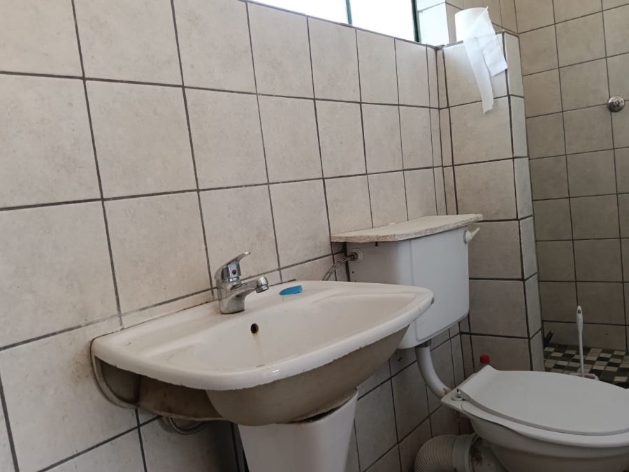 3 Bedroom Property for Sale in Greenhills Gauteng