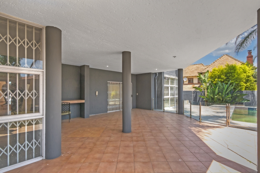 5 Bedroom Property for Sale in Morningside Gauteng