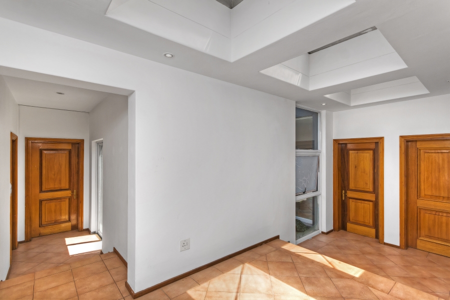 5 Bedroom Property for Sale in Morningside Gauteng